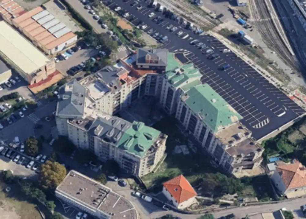 Vue aérienne îlot résidentiel Le Cézanne Bastia diagnostic structure réhabilitation Axiolis